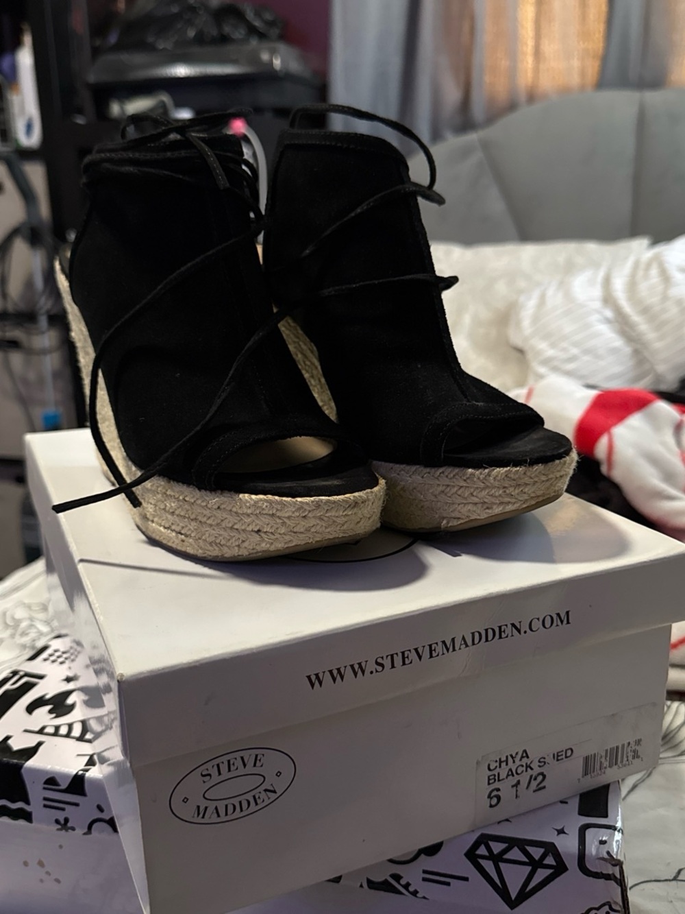 Steve Madden black suede "Chya" ankle tie espadrille wedge sandals US 6.5